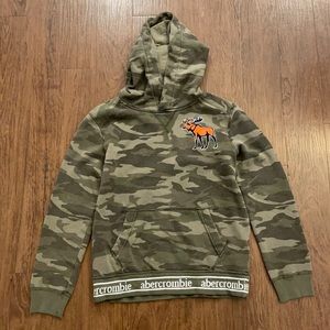 Abercrombie Camo Hoodie 9/10